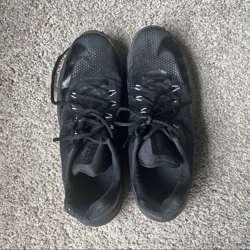 Nike Air Max Infuriate Low